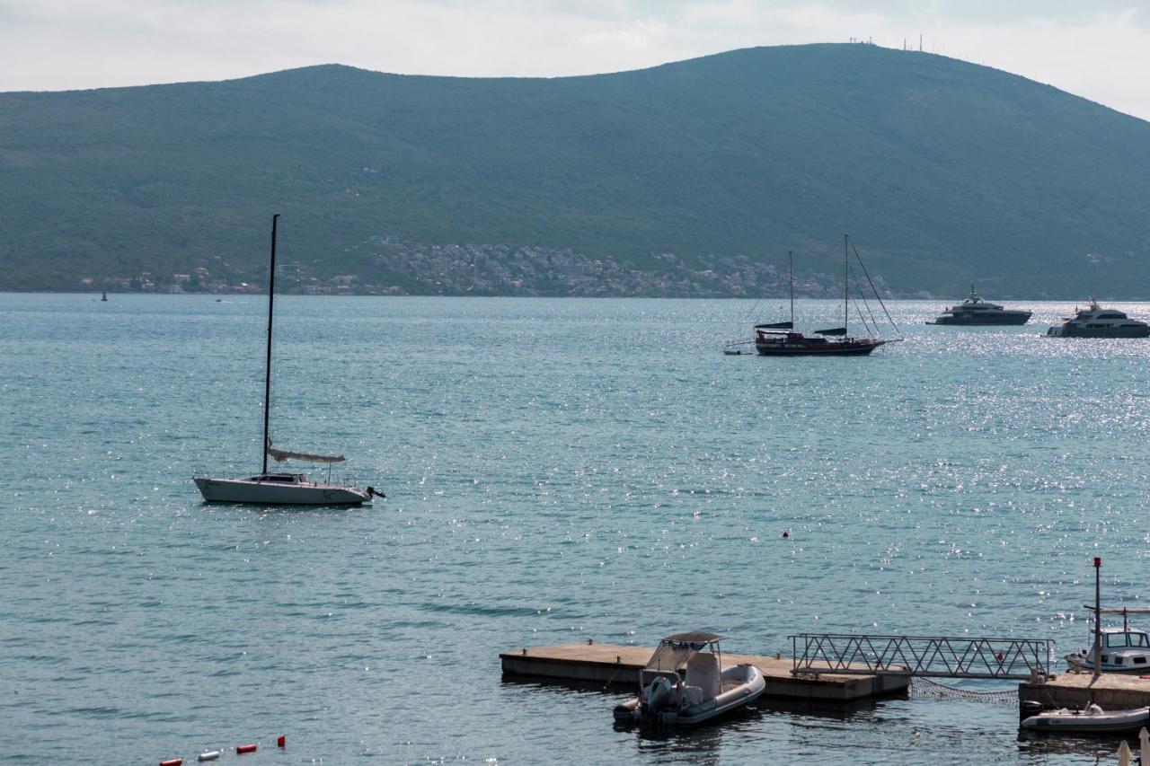 Apartments Lungomare Tivat Zewnętrze zdjęcie